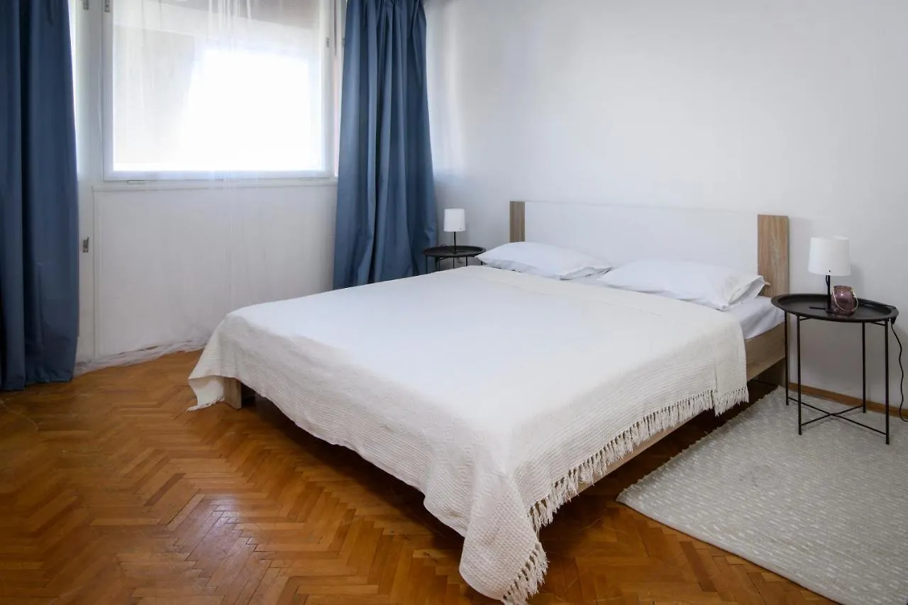 Apartament Green Door Split
